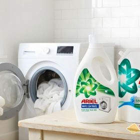 How to use Ariel laundry detergent powder for whites